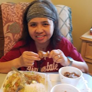 Meet your Posher, Raquel